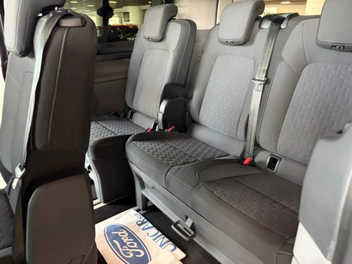 Ford Tourneo Custom nuova a Cuneo (12)