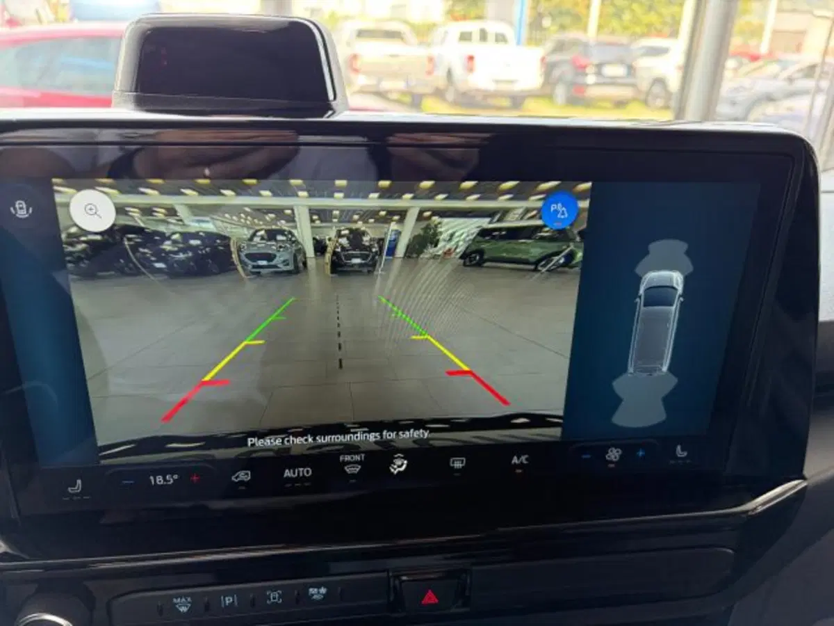 Ford Tourneo Custom nuova a Cuneo (15)