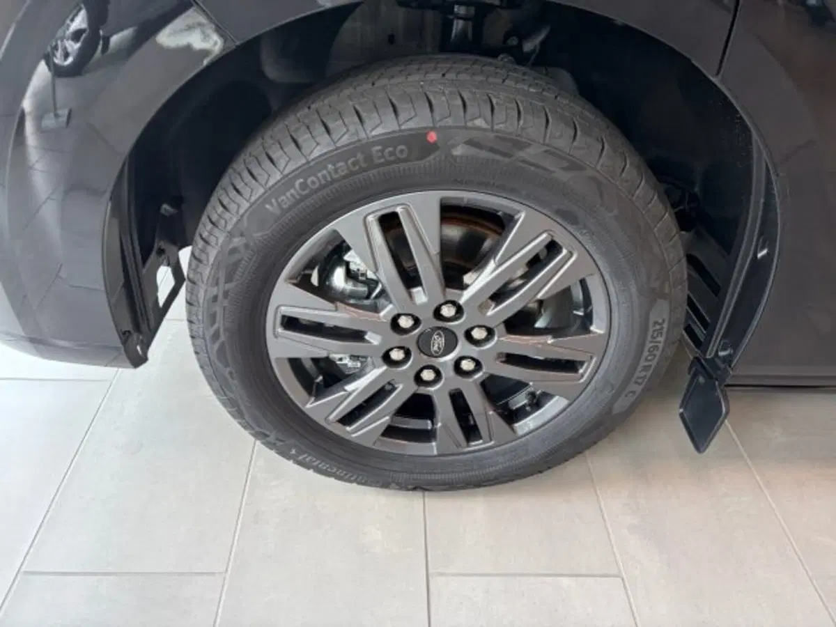 Ford Tourneo Custom nuova a Cuneo (19)