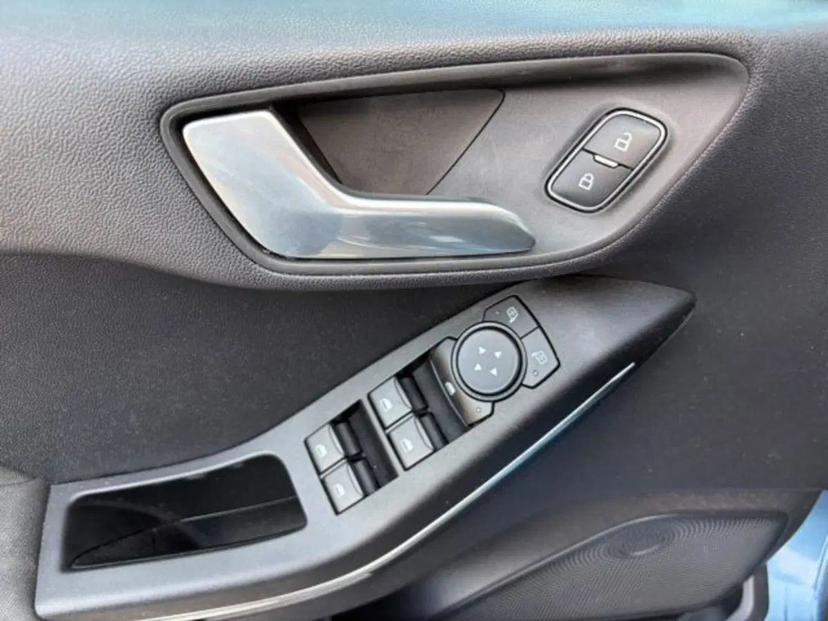 Ford Fiesta usata a Lodi (12)