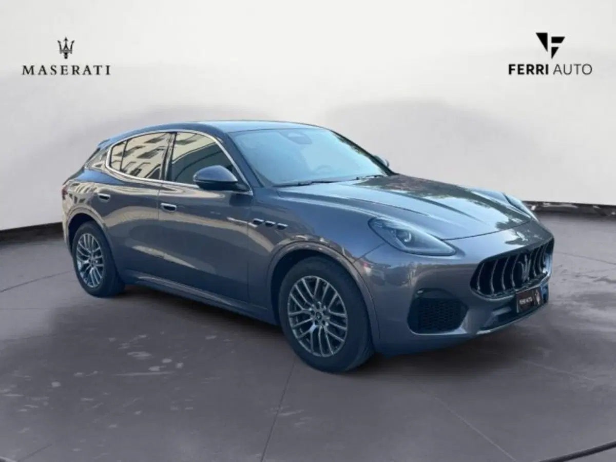 Maserati Grecale usata a Treviso (4)