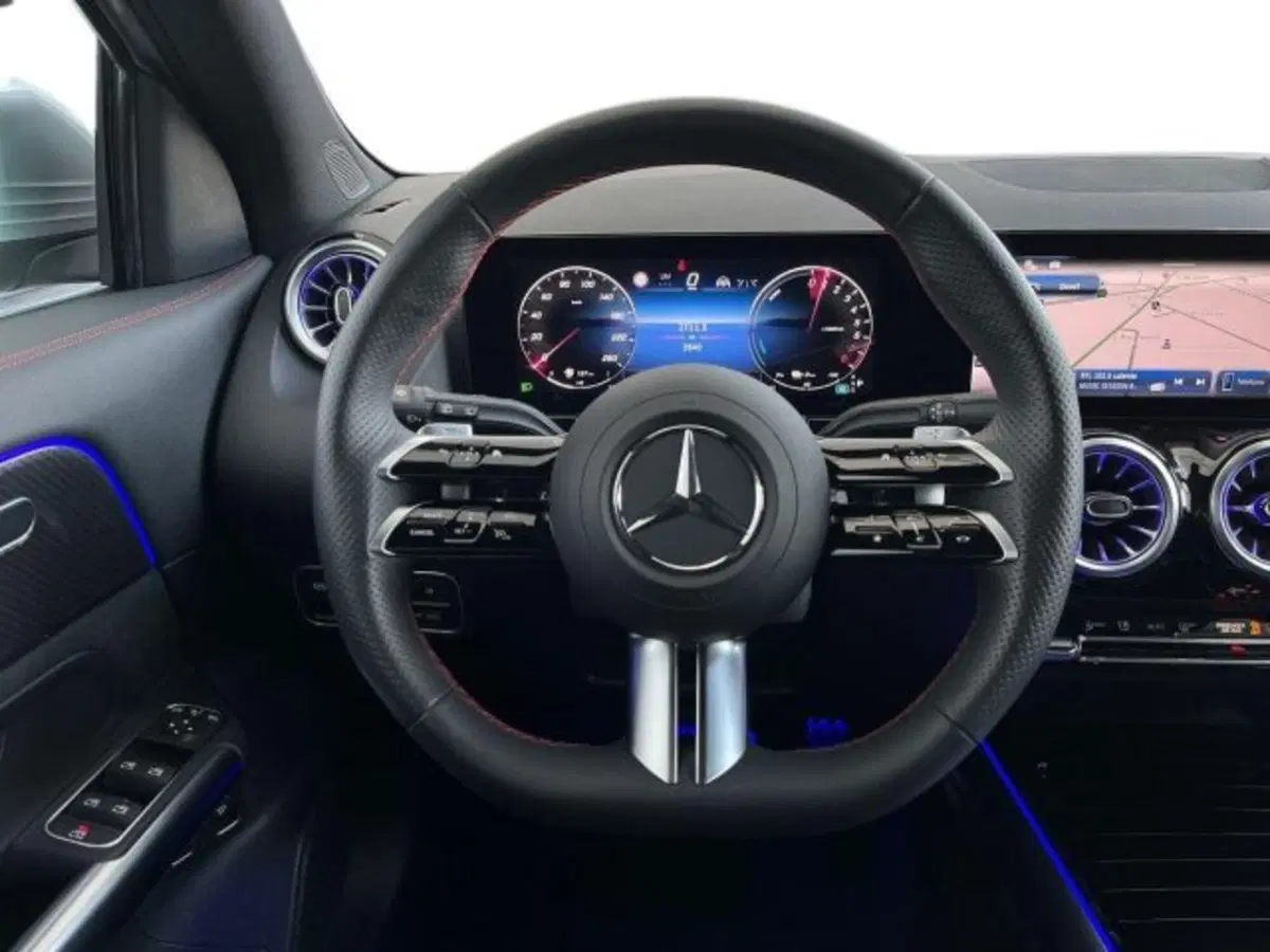 Mercedes-Benz GLA SUV usata a Verona (11)