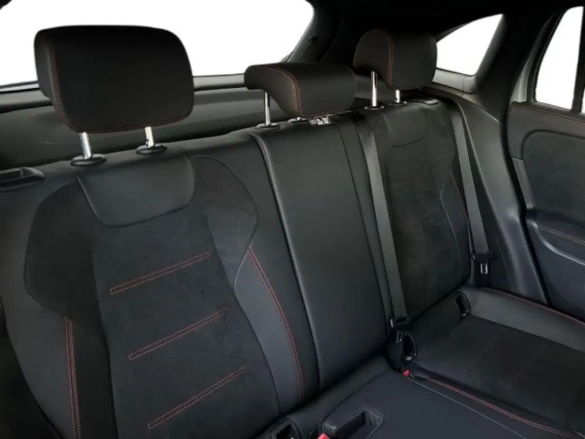Mercedes-Benz GLA SUV usata a Verona (16)