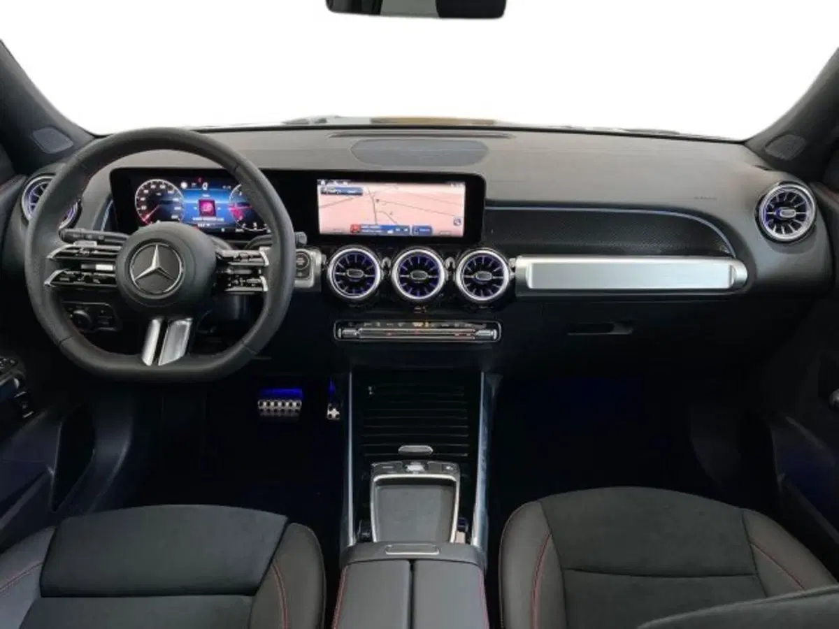 Mercedes-Benz GLB nuova a Verona (9)