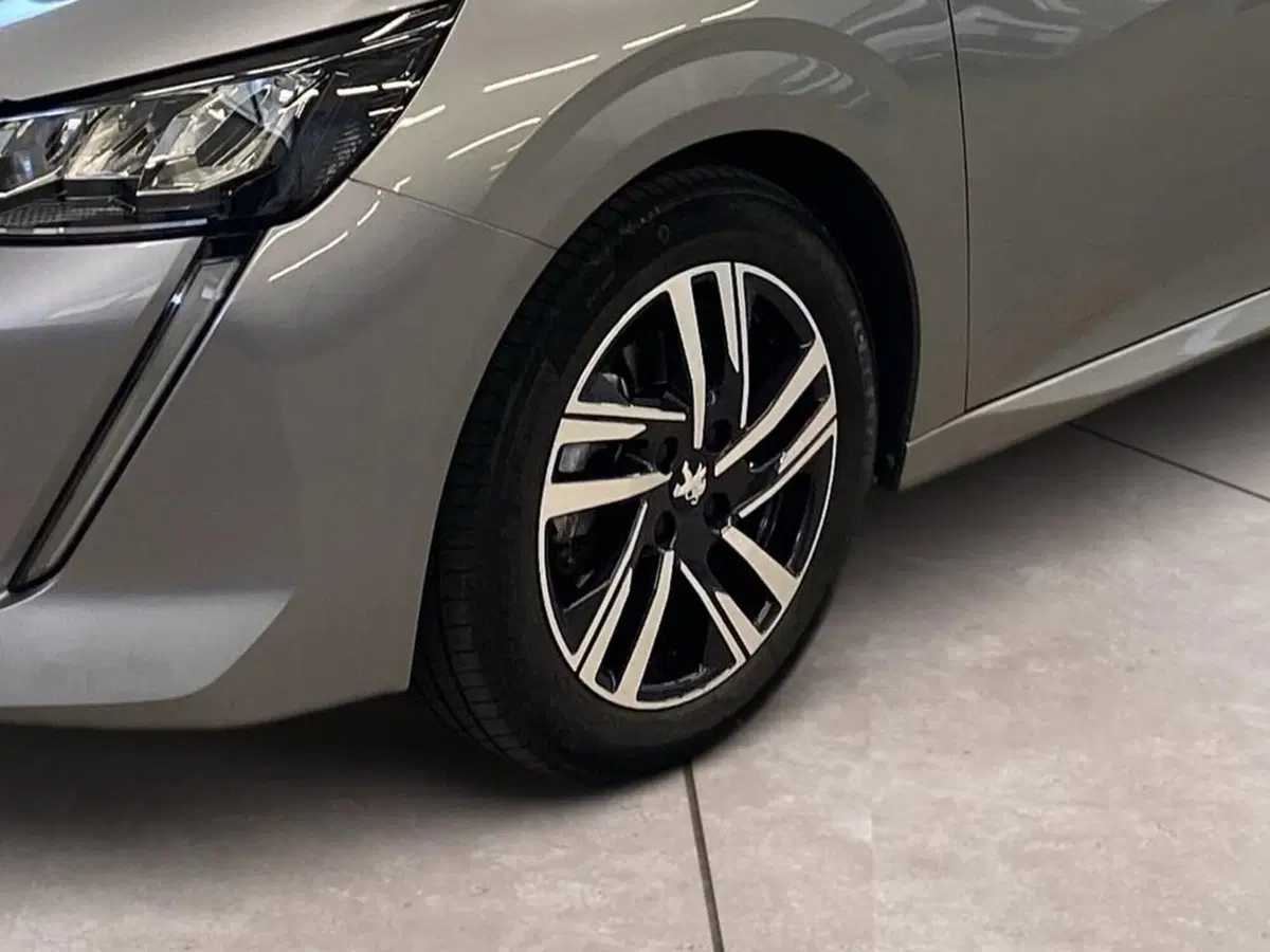 Peugeot 208 usata a Torino (15)