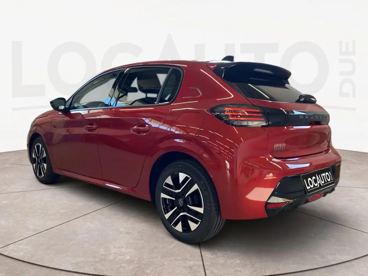 Peugeot 208 nuova a Torino (5)