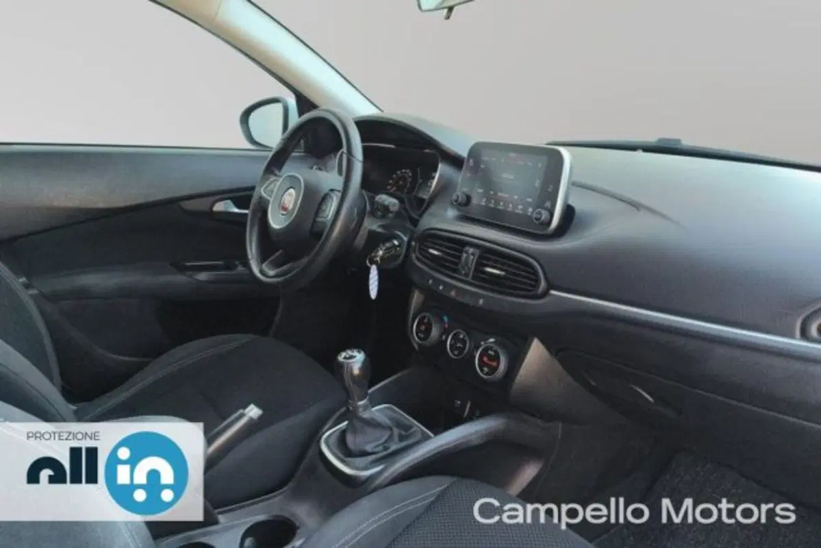 Fiat Tipo usata a Venezia (13)