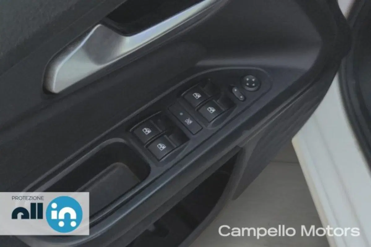 Fiat Tipo usata a Venezia (15)