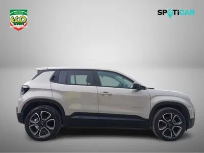 Jeep Avenger 1.2 turbo Summit fwd 100cv del 2025 usata a San Giorgio a Liri