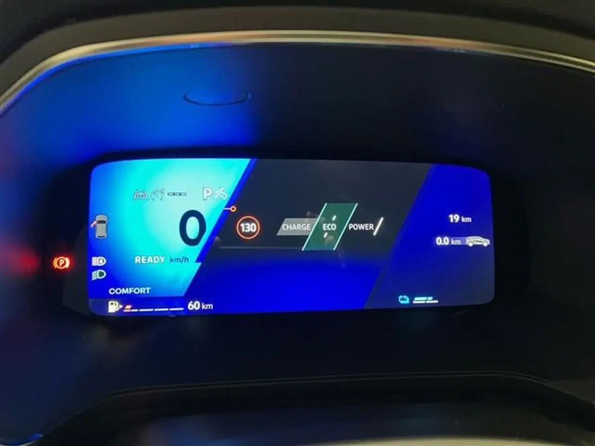Renault Symbioz nuova a Como (15)