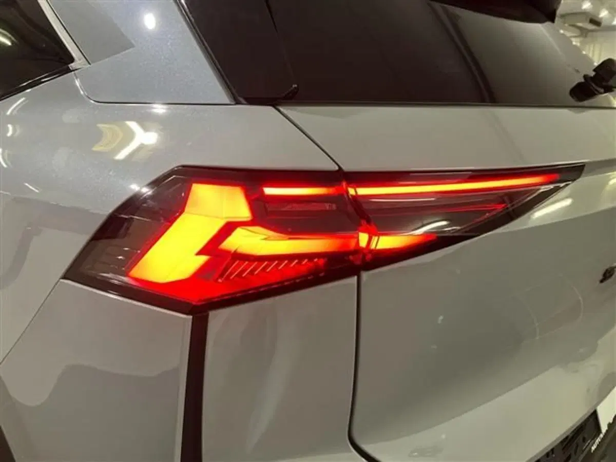 Renault Symbioz nuova a Como (8)