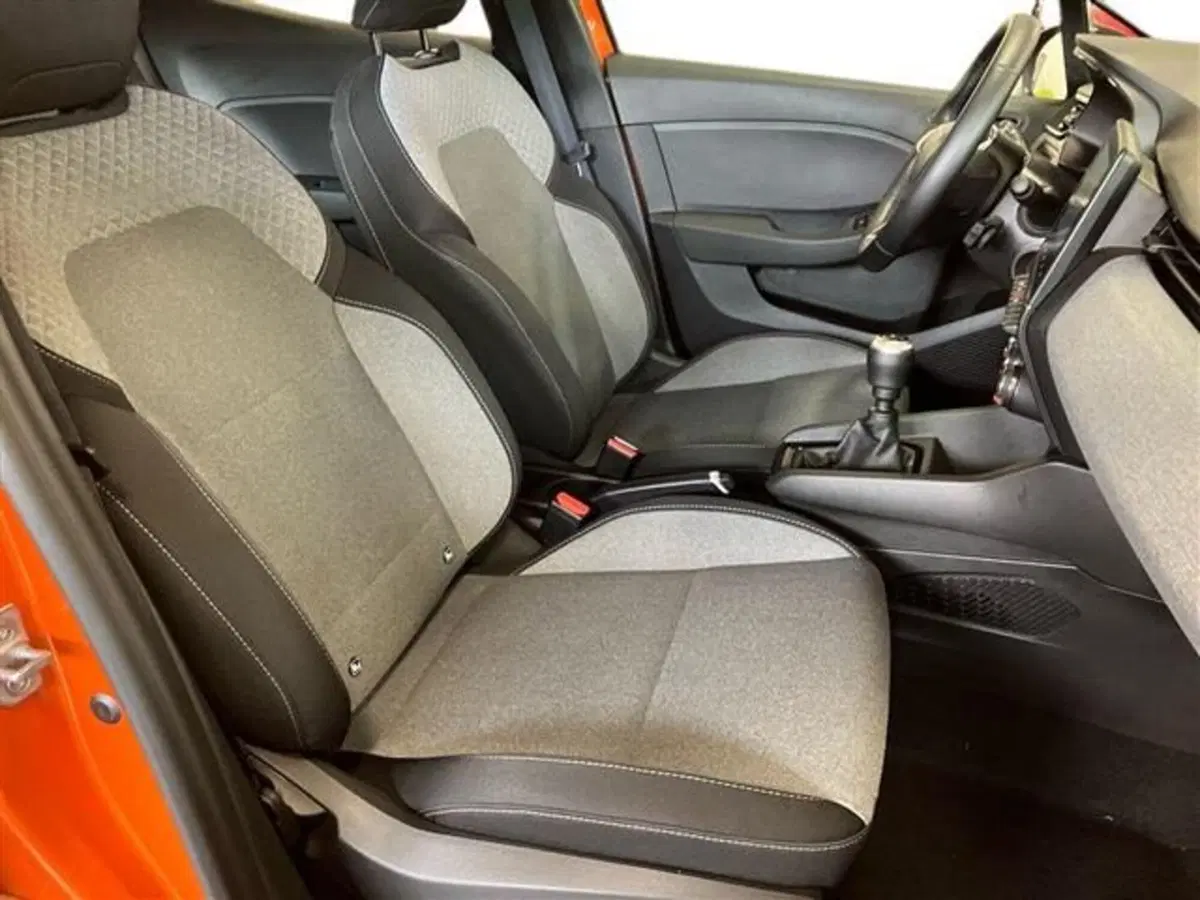 Renault Clio usata a Como (11)