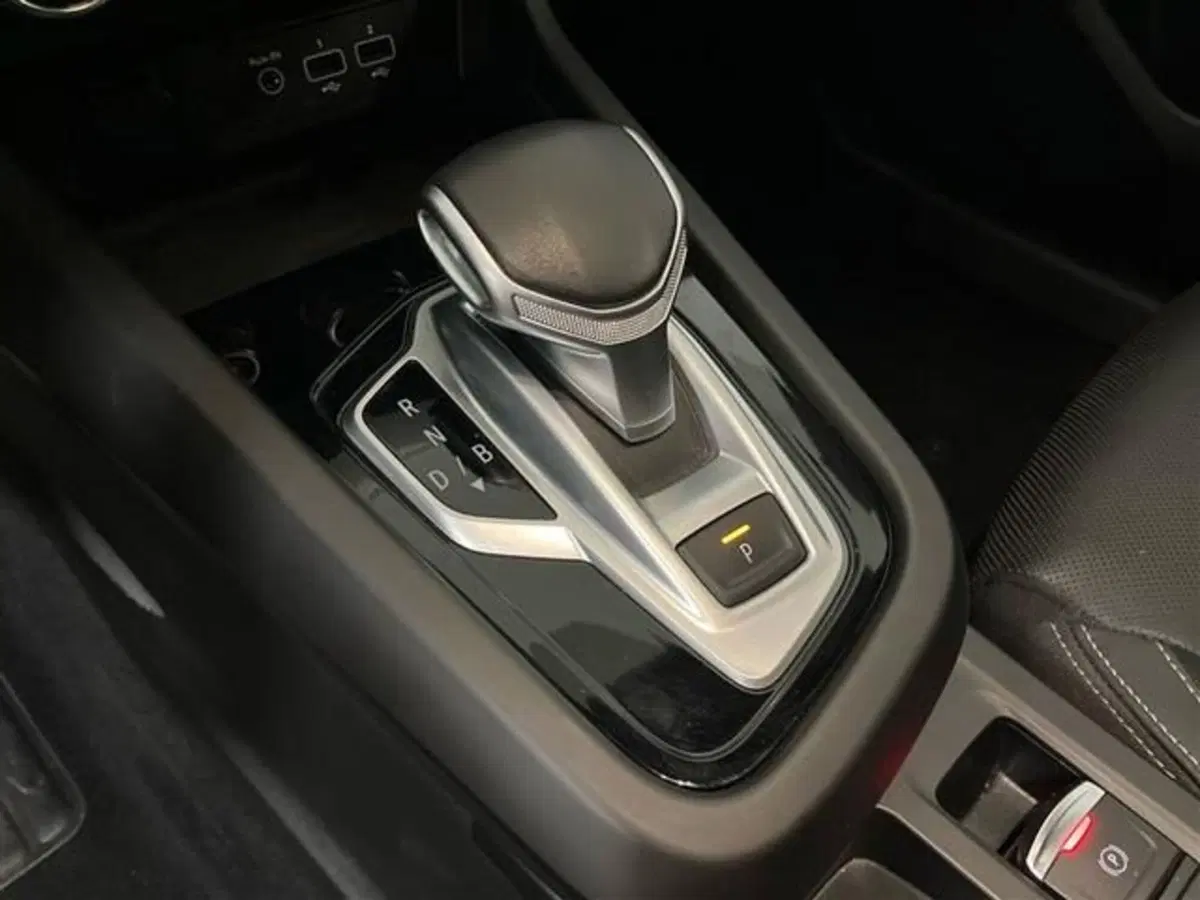 Renault Arkana usata a Como (19)