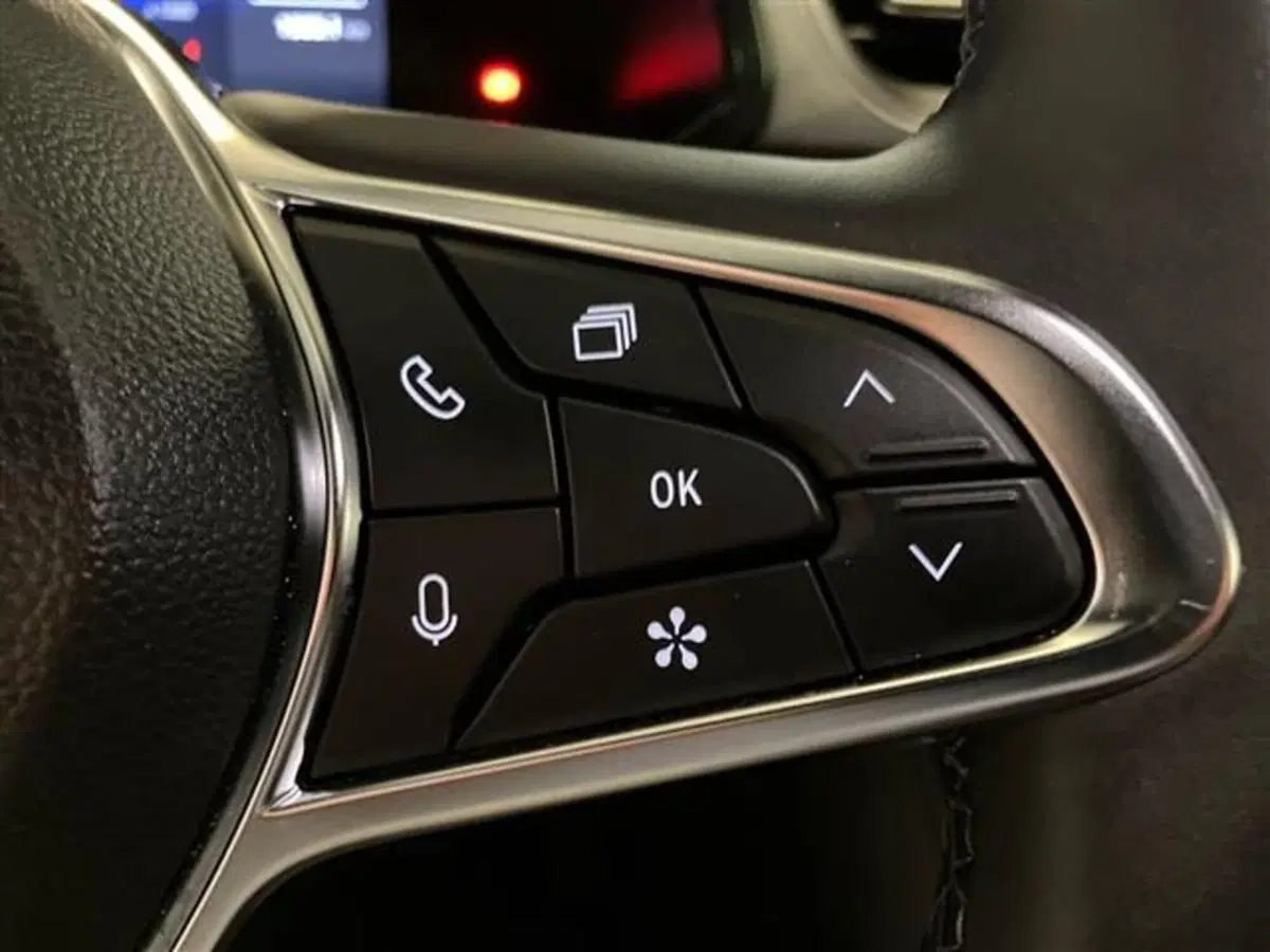 Renault Captur usata a Como (18)