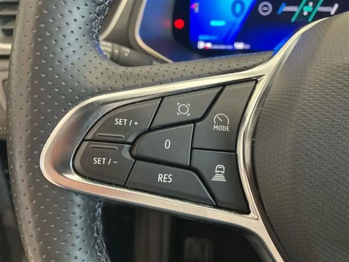 Renault Symbioz usata a Como (17)