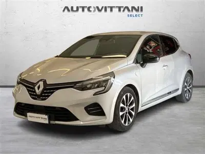 Renault Clio 1.0 tce Techno Gpl 100cv del 2023 usata a Como