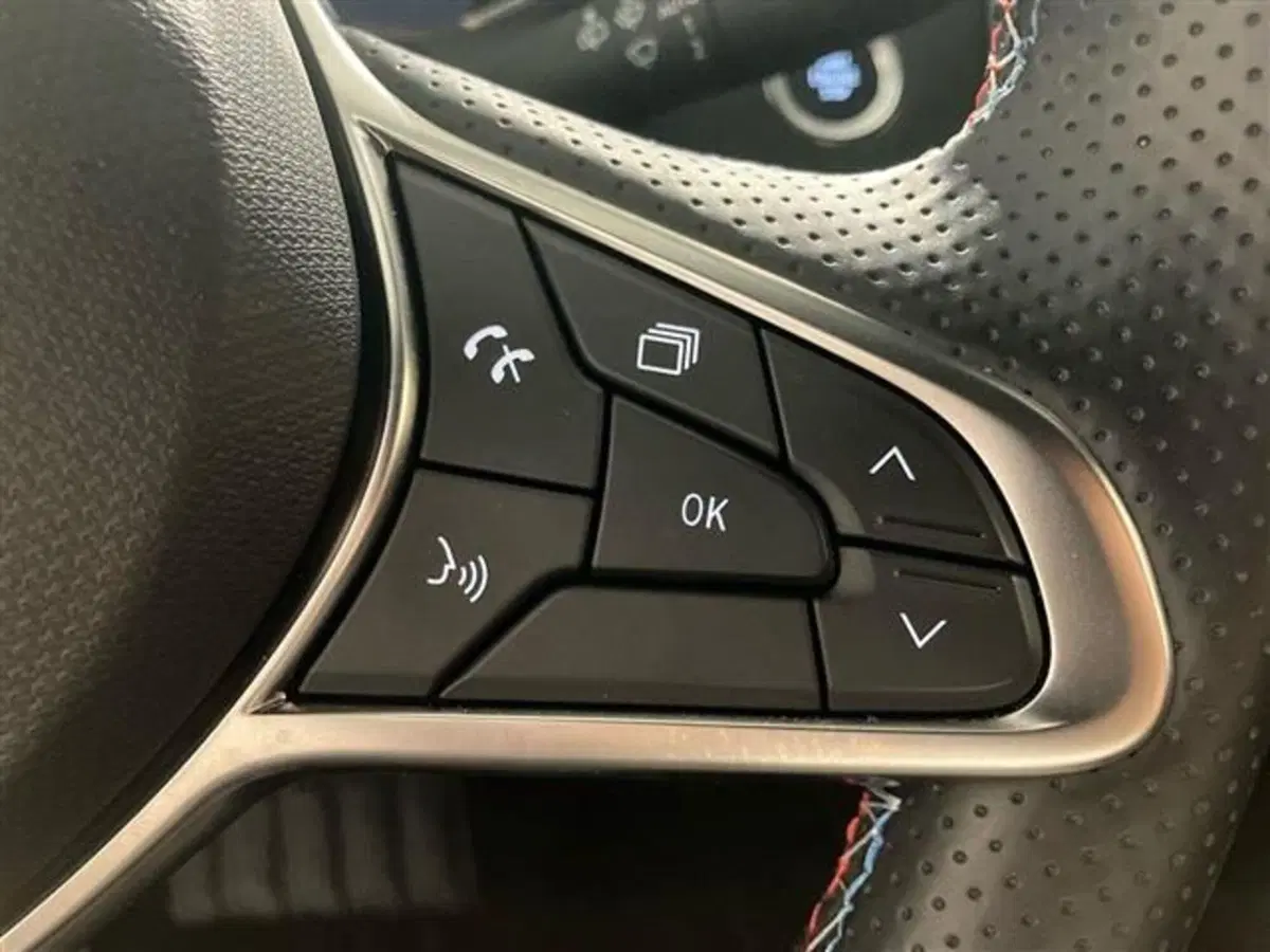 Renault Clio usata a Como (18)