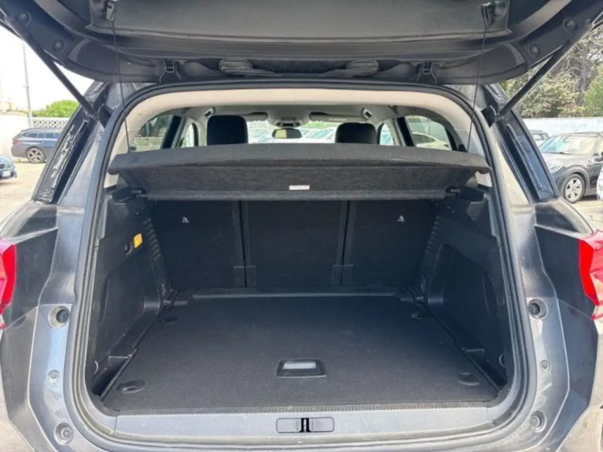 Citroen C5 Aircross usata a Lecce (16)