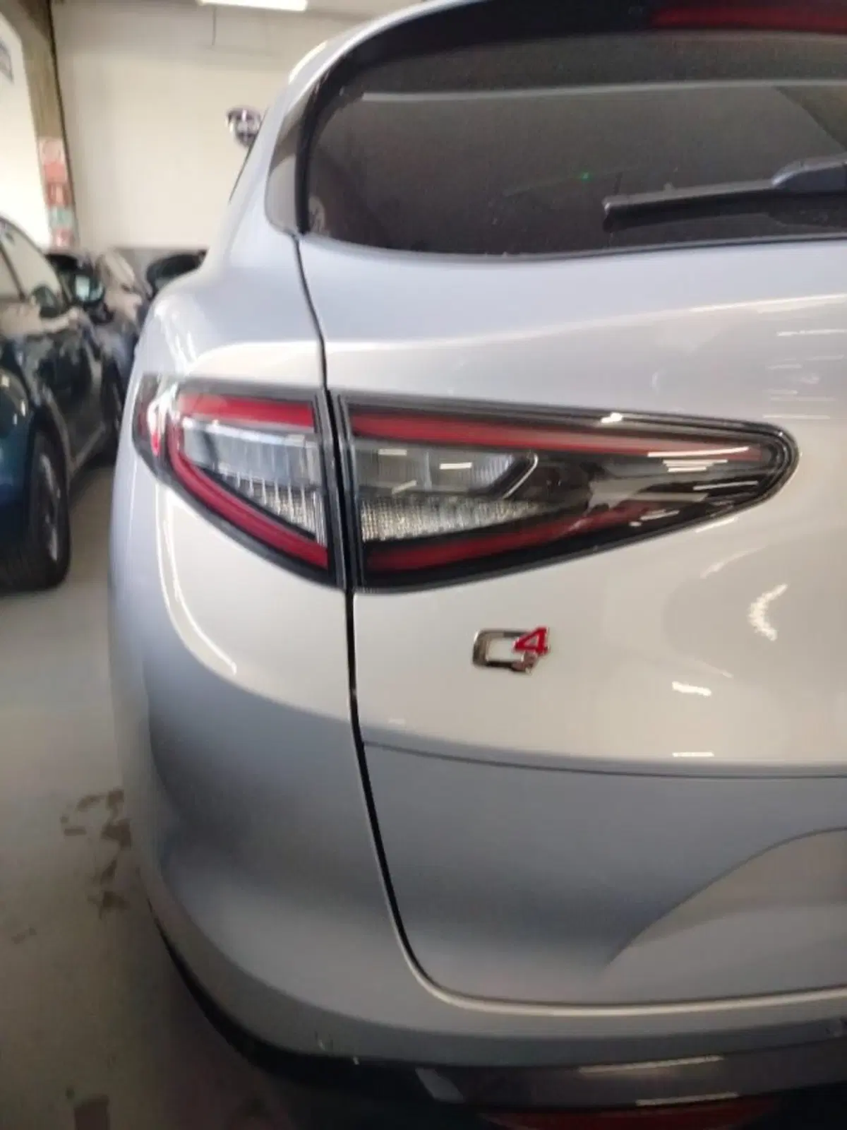Alfa Romeo Stelvio usata a Forlì-Cesena (8)
