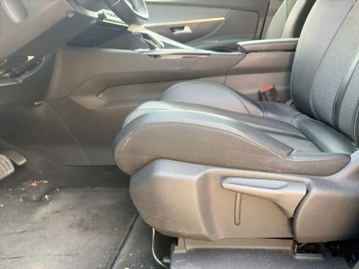 Peugeot 3008 usata a Modena (8)