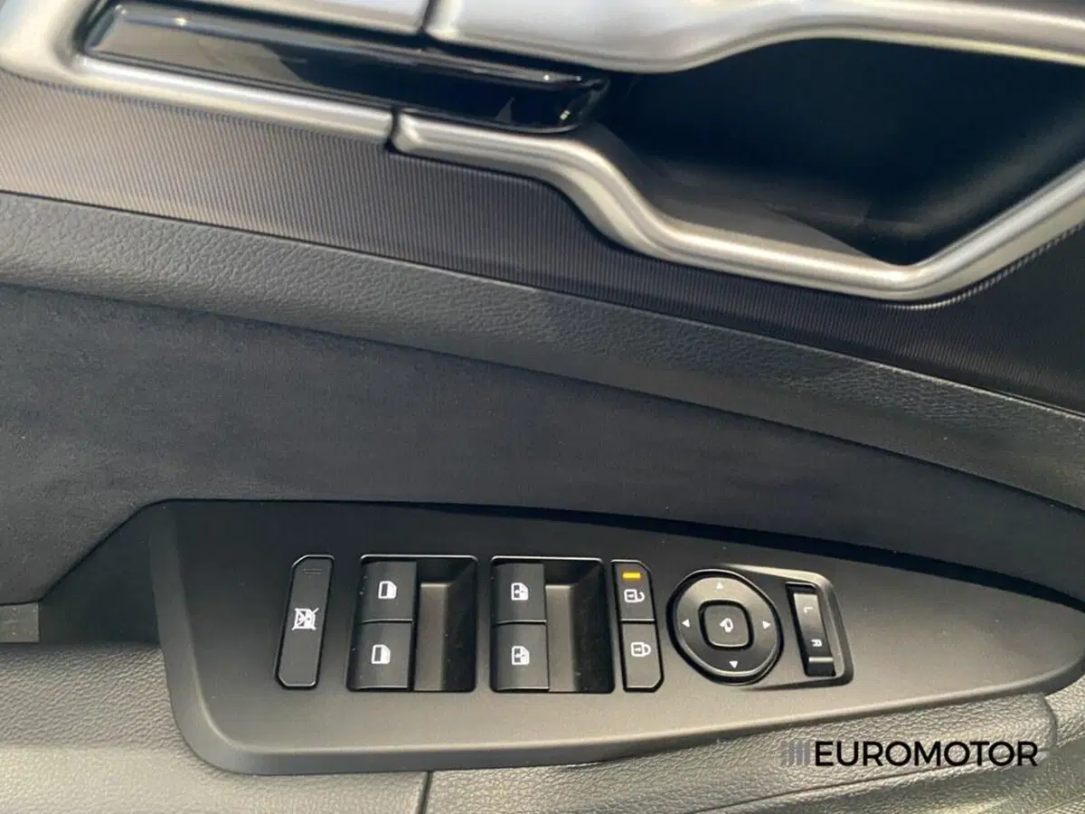 Kia Sportage usata a Bari (12)