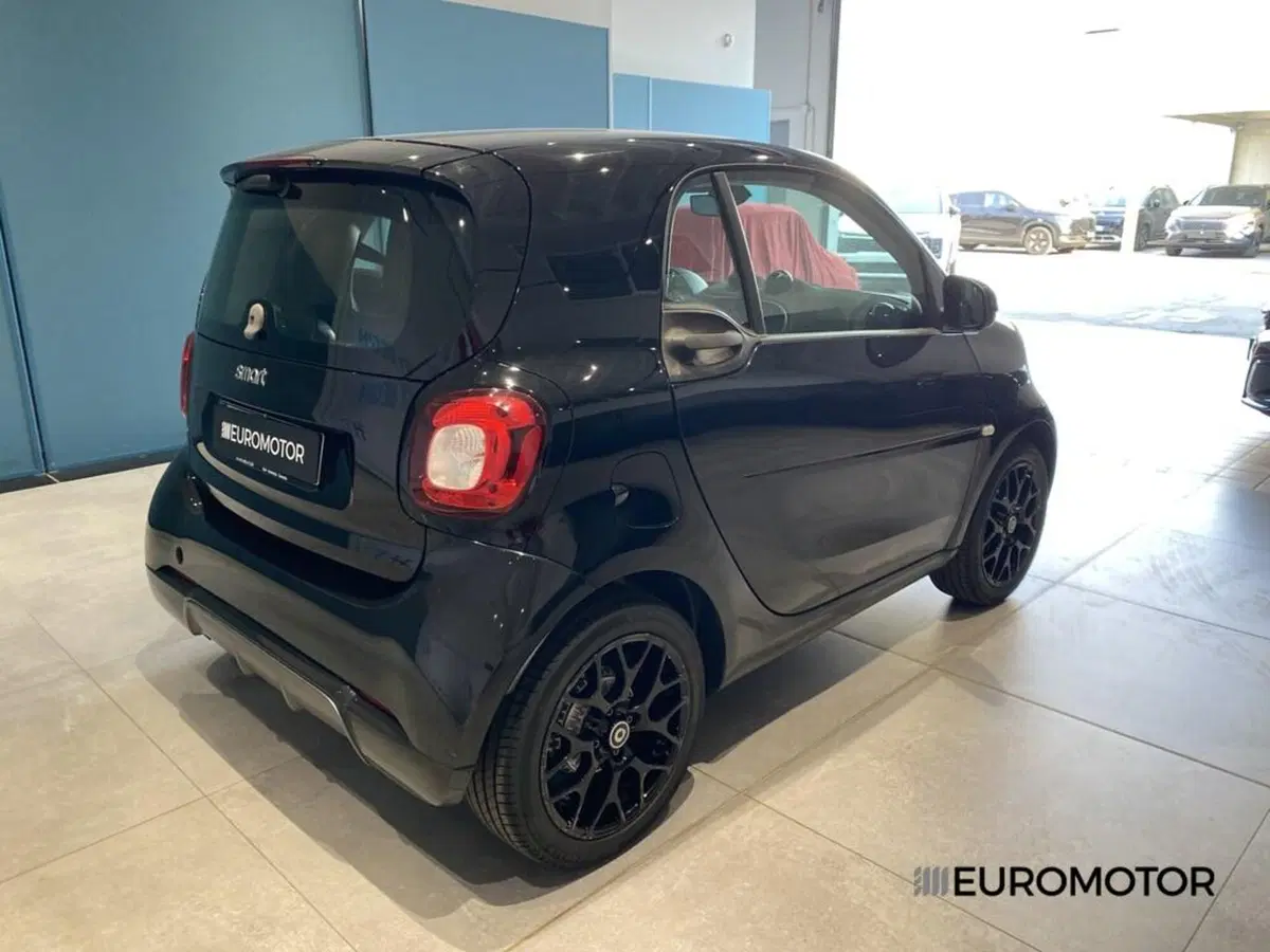 smart Fortwo usata a Bari (7)