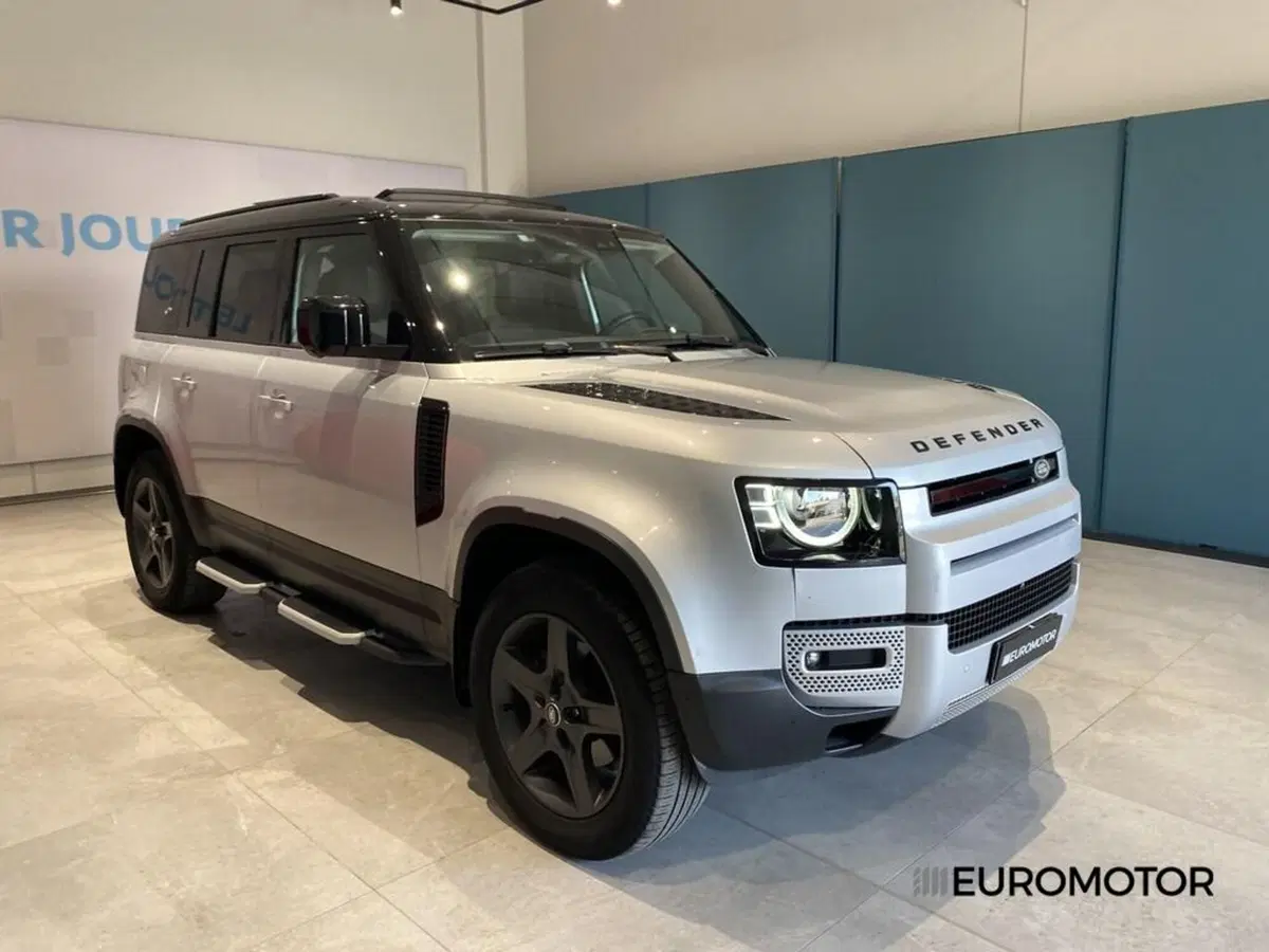 Land Rover Defender usata a Bari (6)