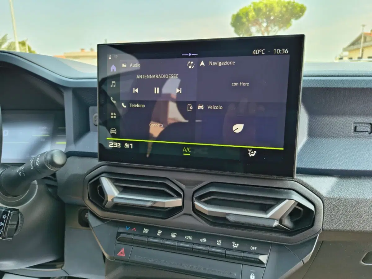 Dacia Duster usata a Firenze (20)