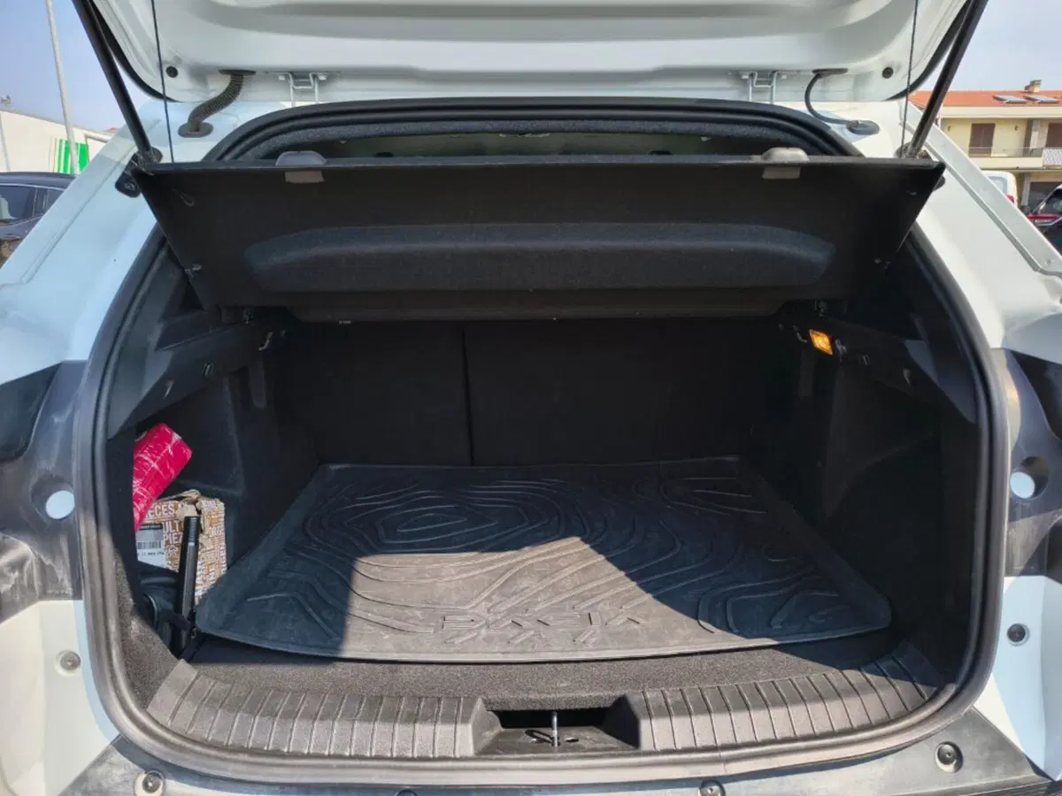 Dacia Duster usata a Firenze (7)
