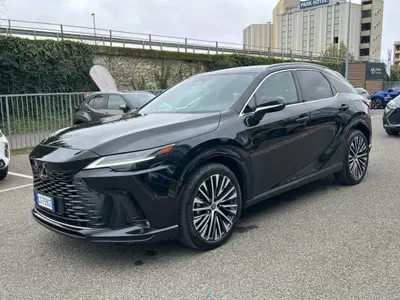 Lexus RX 450h+ 2.5 phev Executive e-cvt del 2024 usata a Piacenza