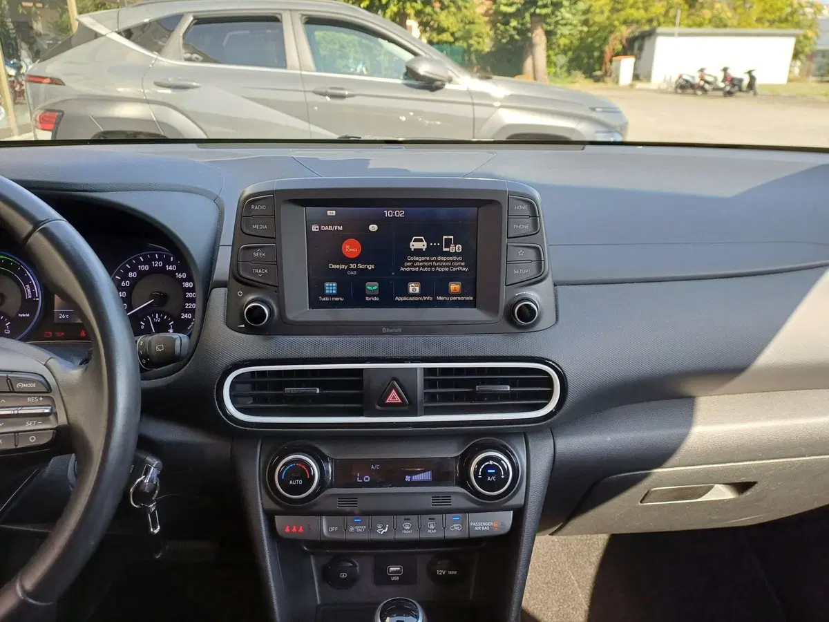 Hyundai Kona usata a Alessandria (12)
