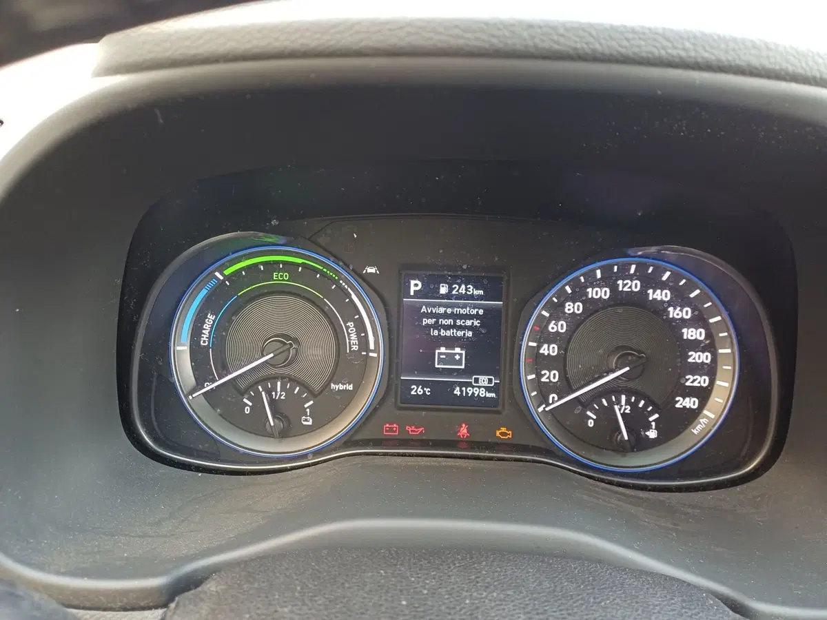 Hyundai Kona usata a Alessandria (13)