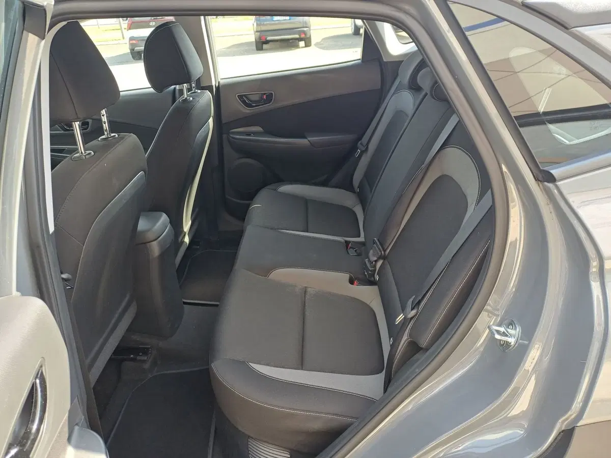 Hyundai Kona usata a Alessandria (9)