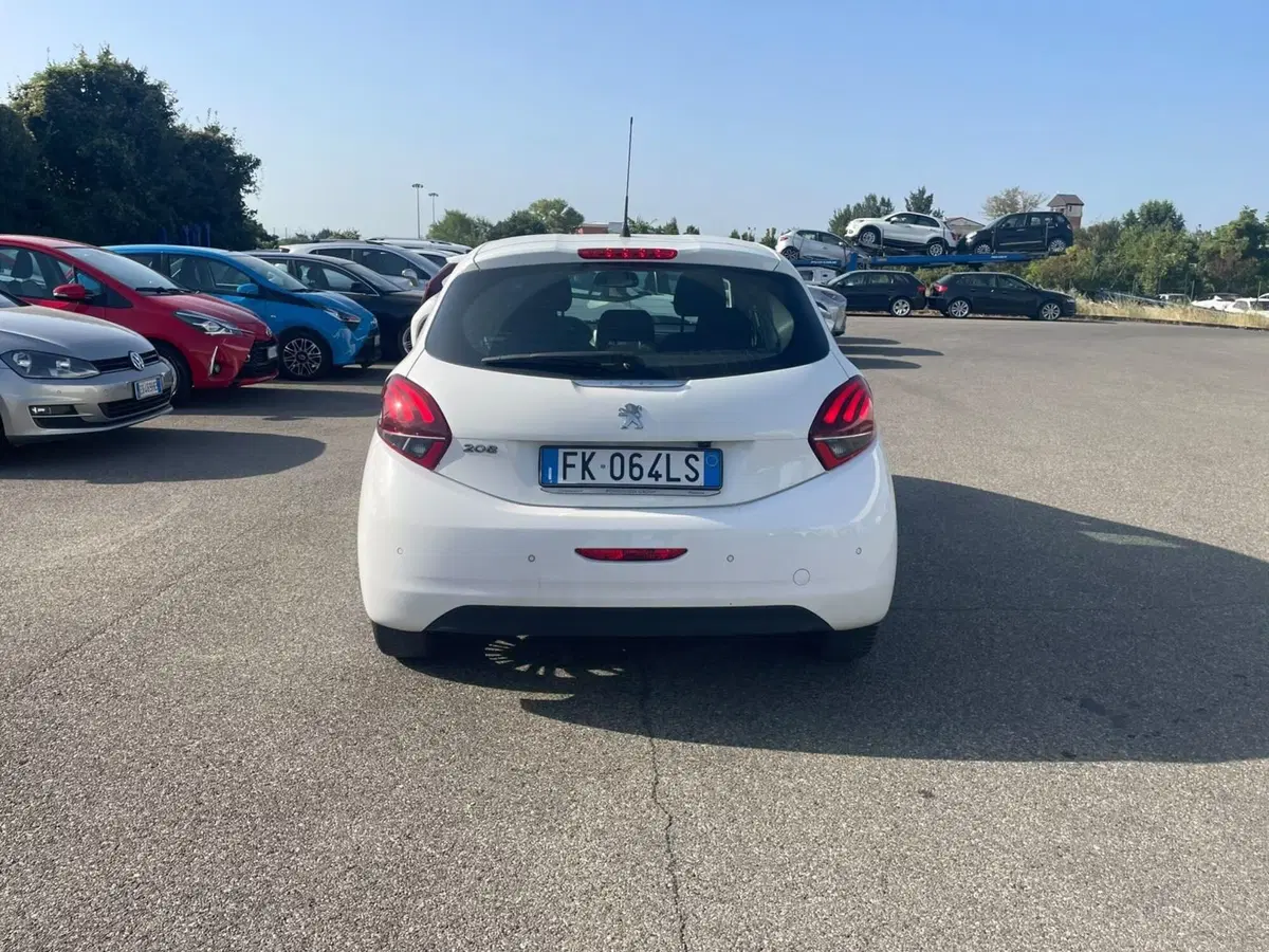 Peugeot 208 usata a Piacenza (4)