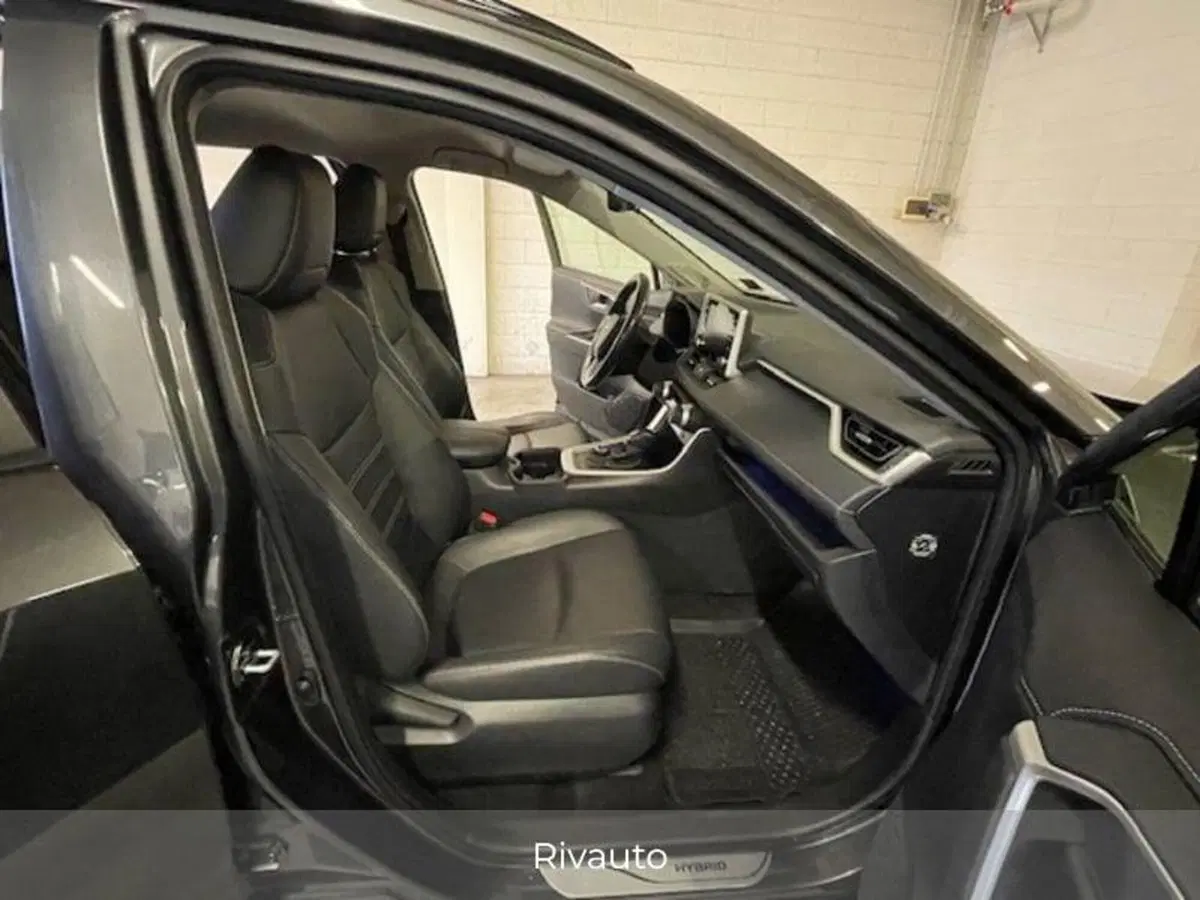 Toyota Rav4 usata a Como (6)