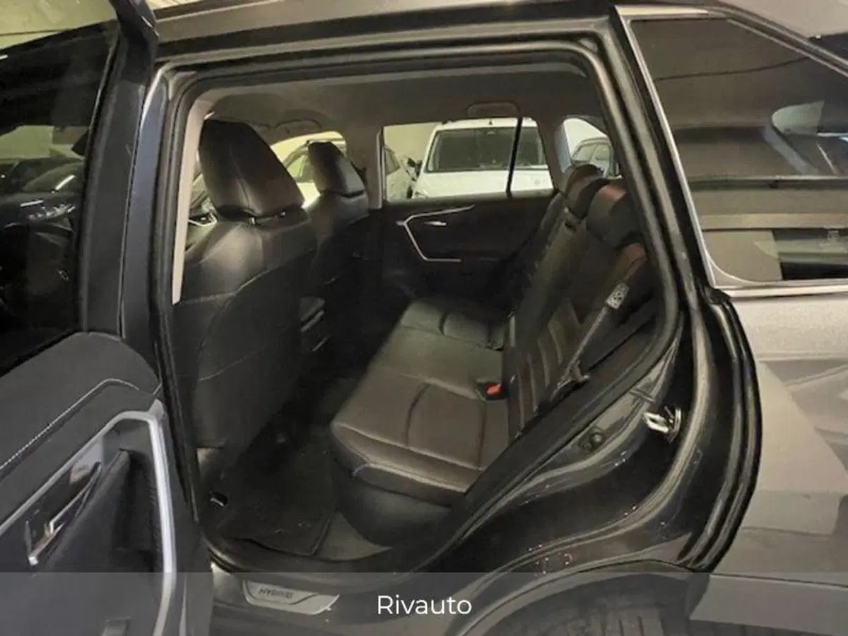 Toyota Rav4 usata a Como (7)
