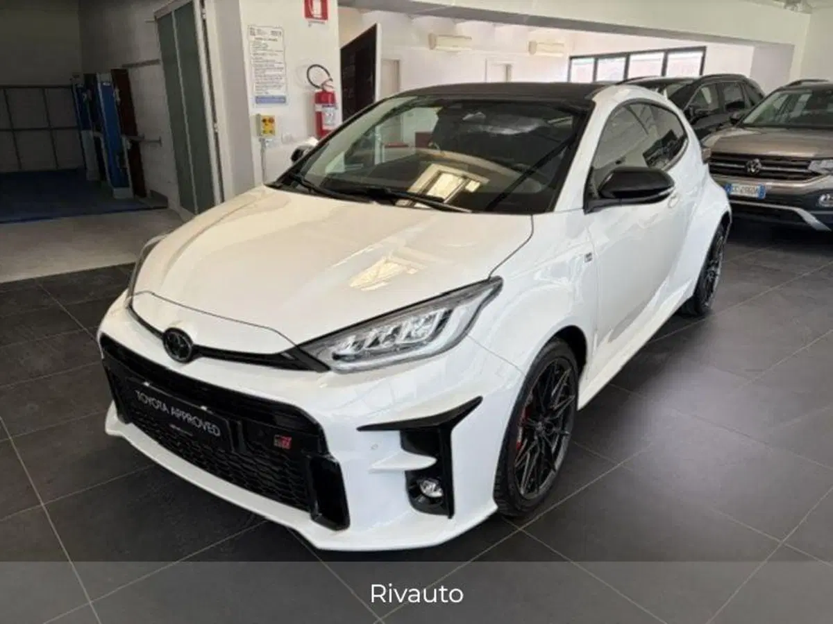 Toyota GR Yaris usata a Como