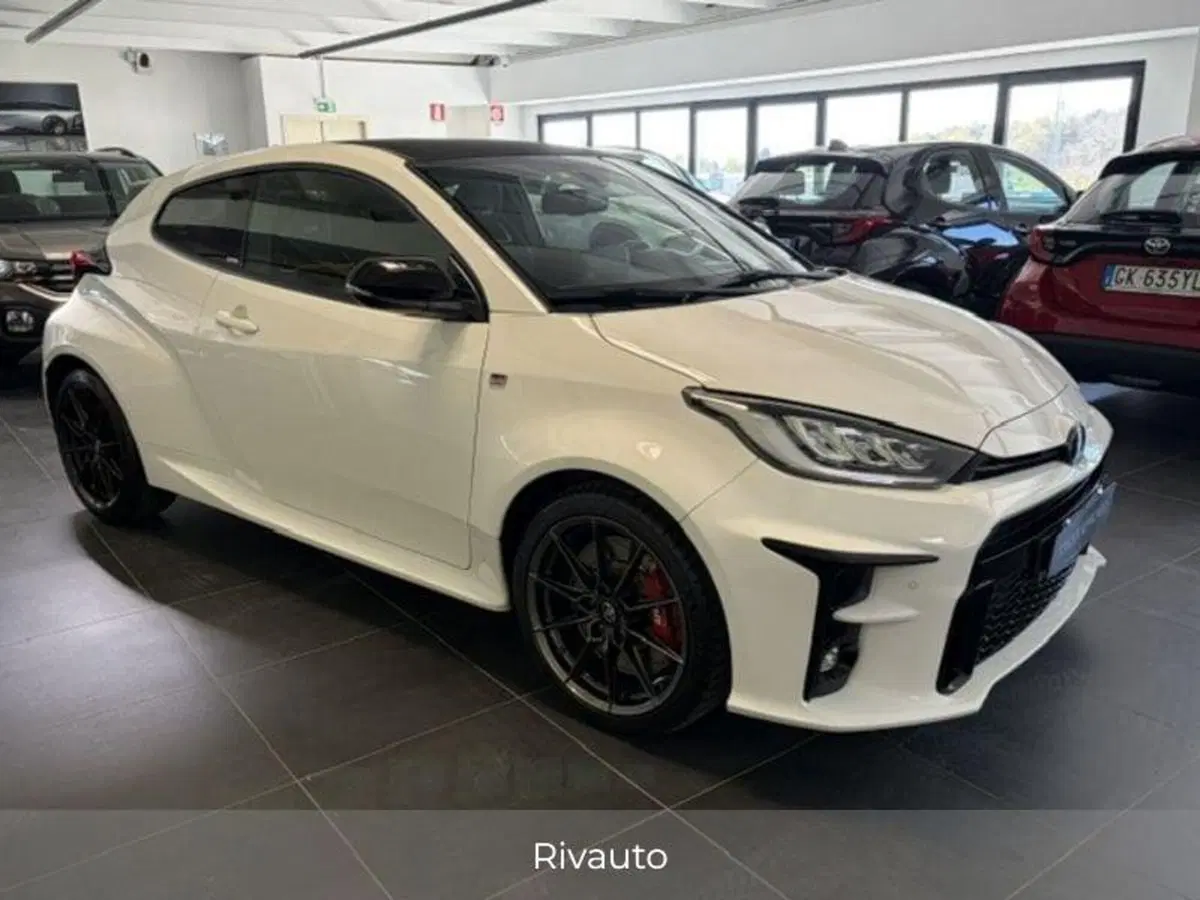 Toyota GR Yaris usata a Como (14)