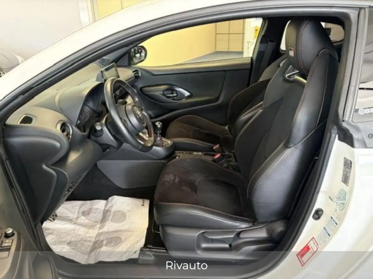 Toyota GR Yaris usata a Como (9)