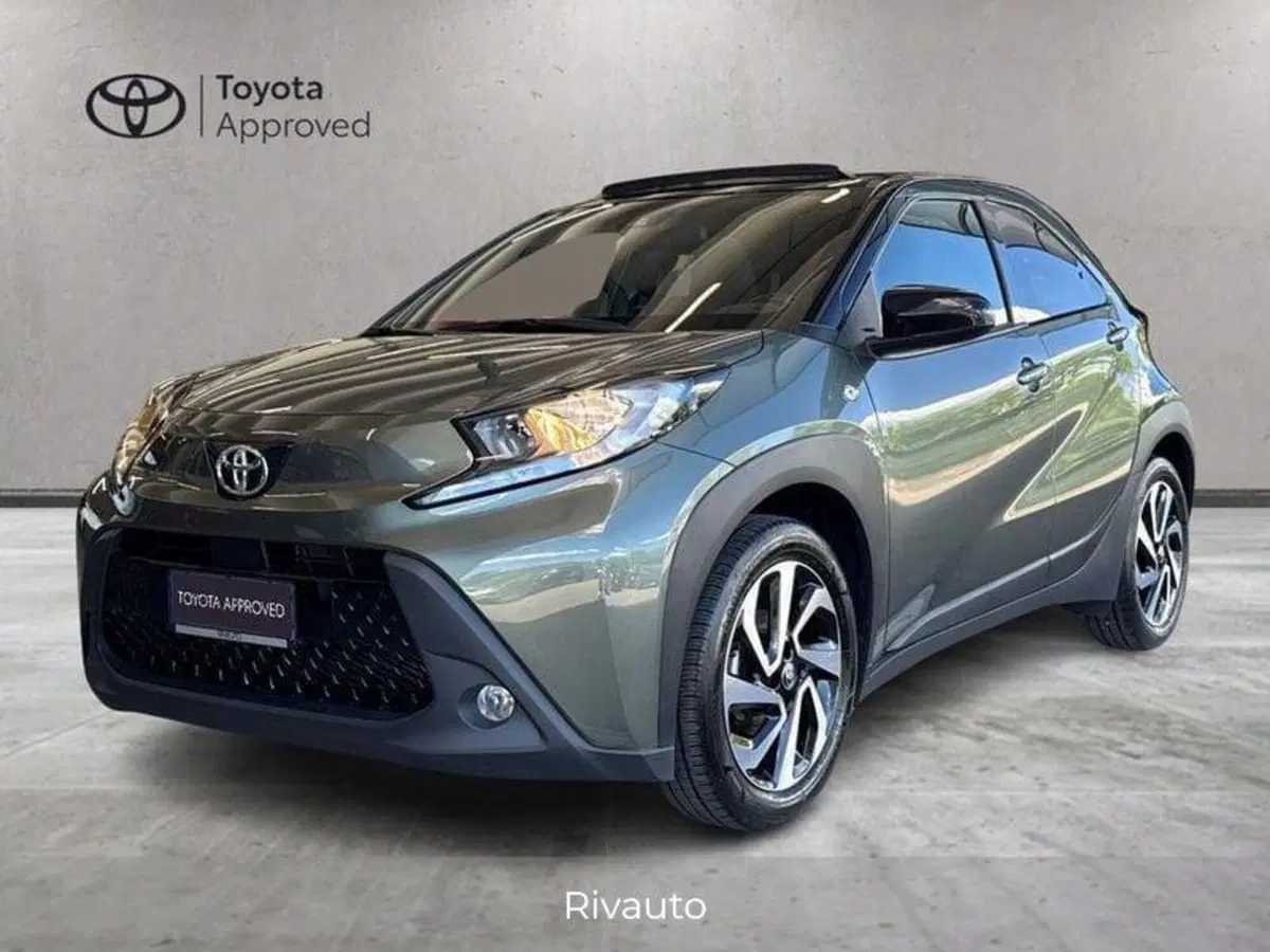 Toyota Aygo X usata a Como
