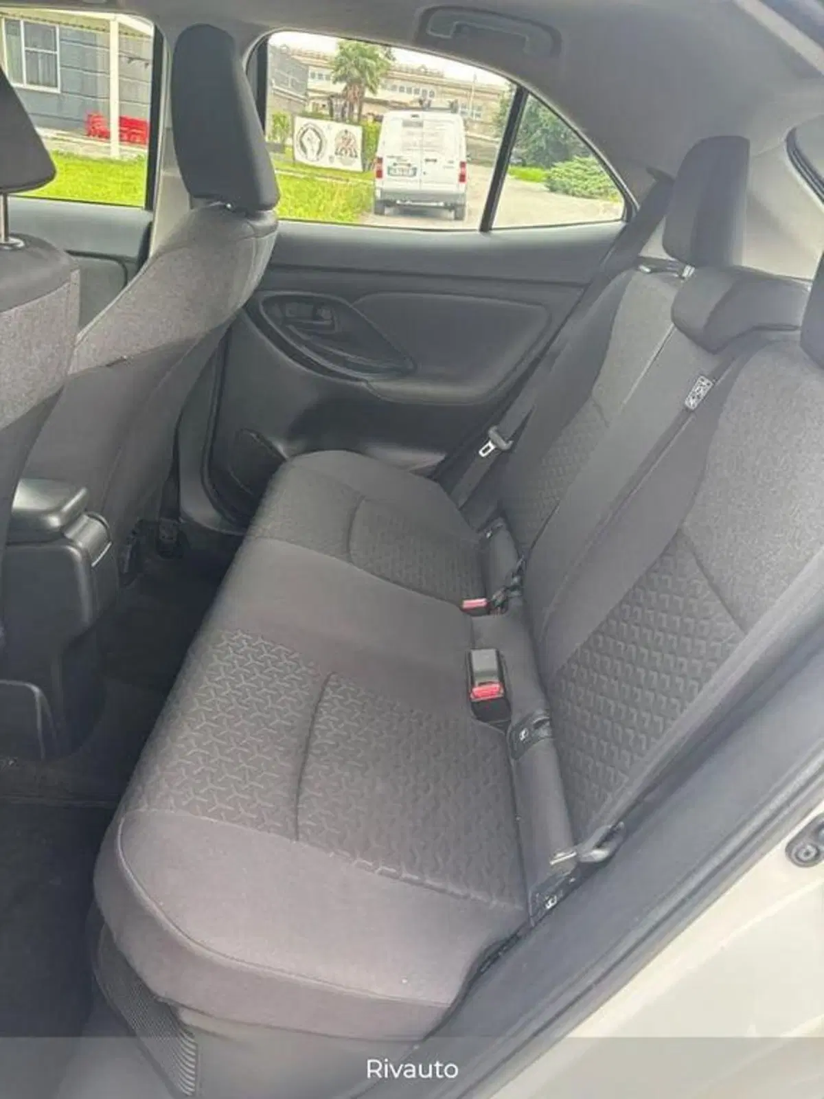 Toyota Yaris Cross usata a Como (4)