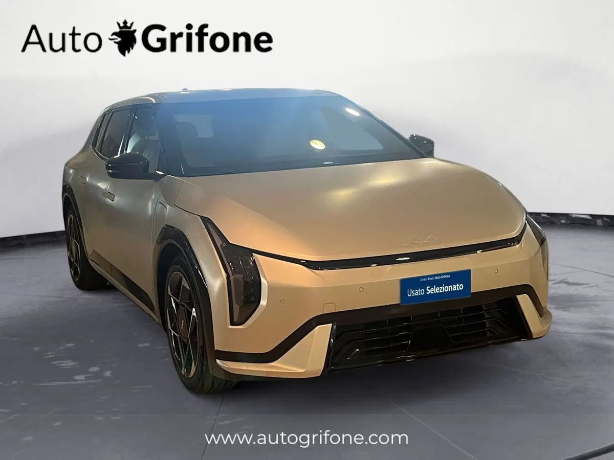 Kia EV4 nuova a Modena (10)