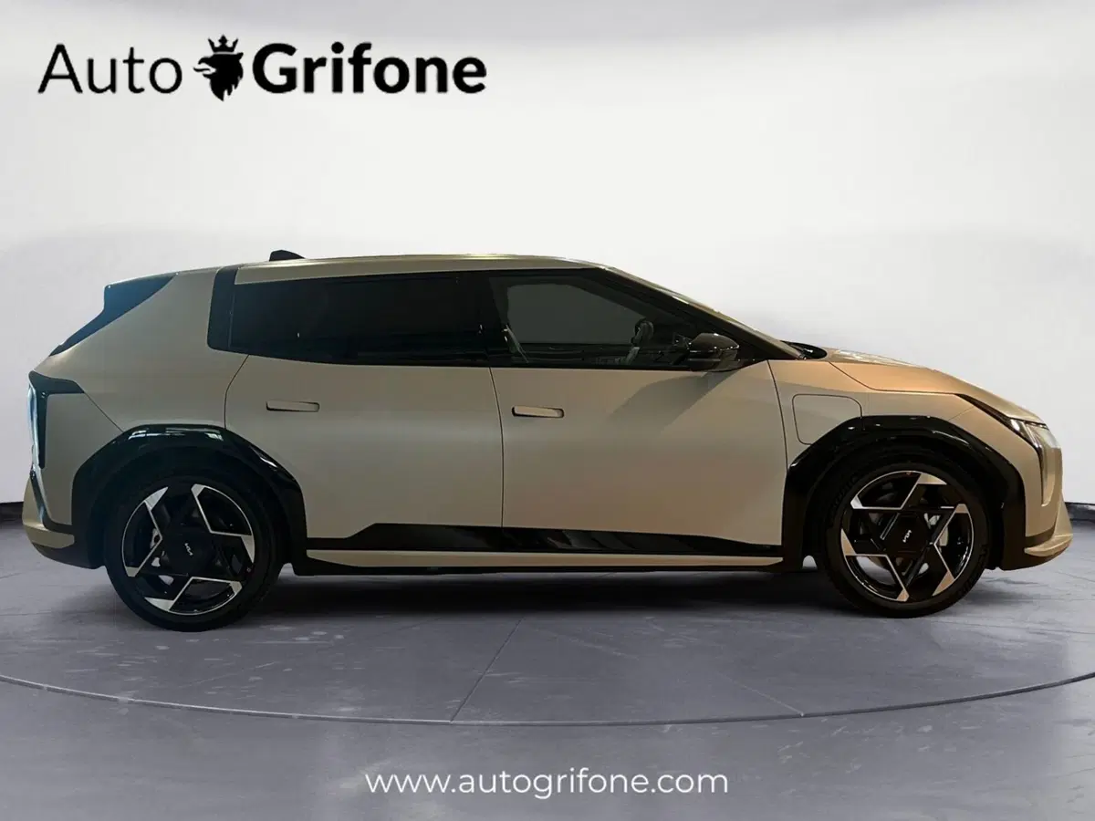 Kia EV4 nuova a Modena (8)
