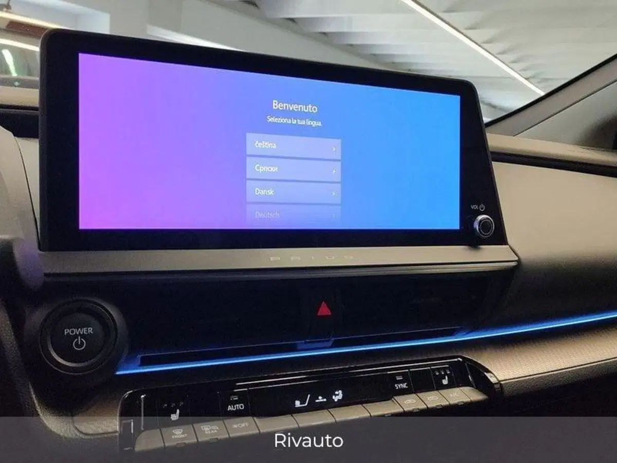 Toyota Prius usata a Como (10)