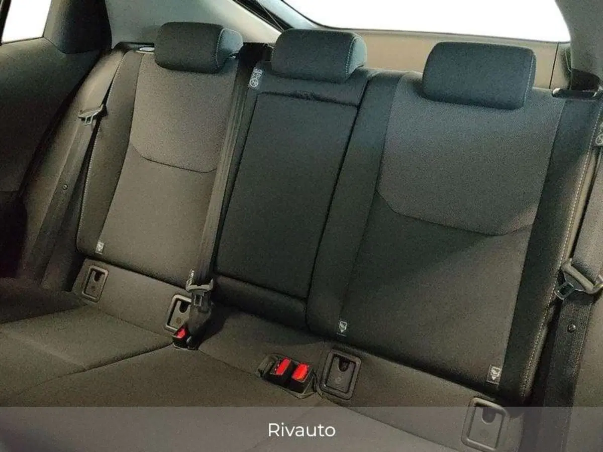 Toyota Prius usata a Como (11)
