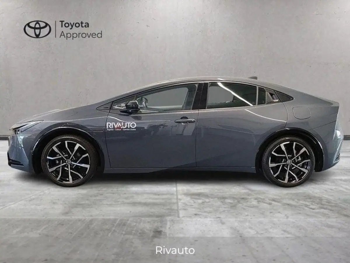 Toyota Prius usata a Como (3)