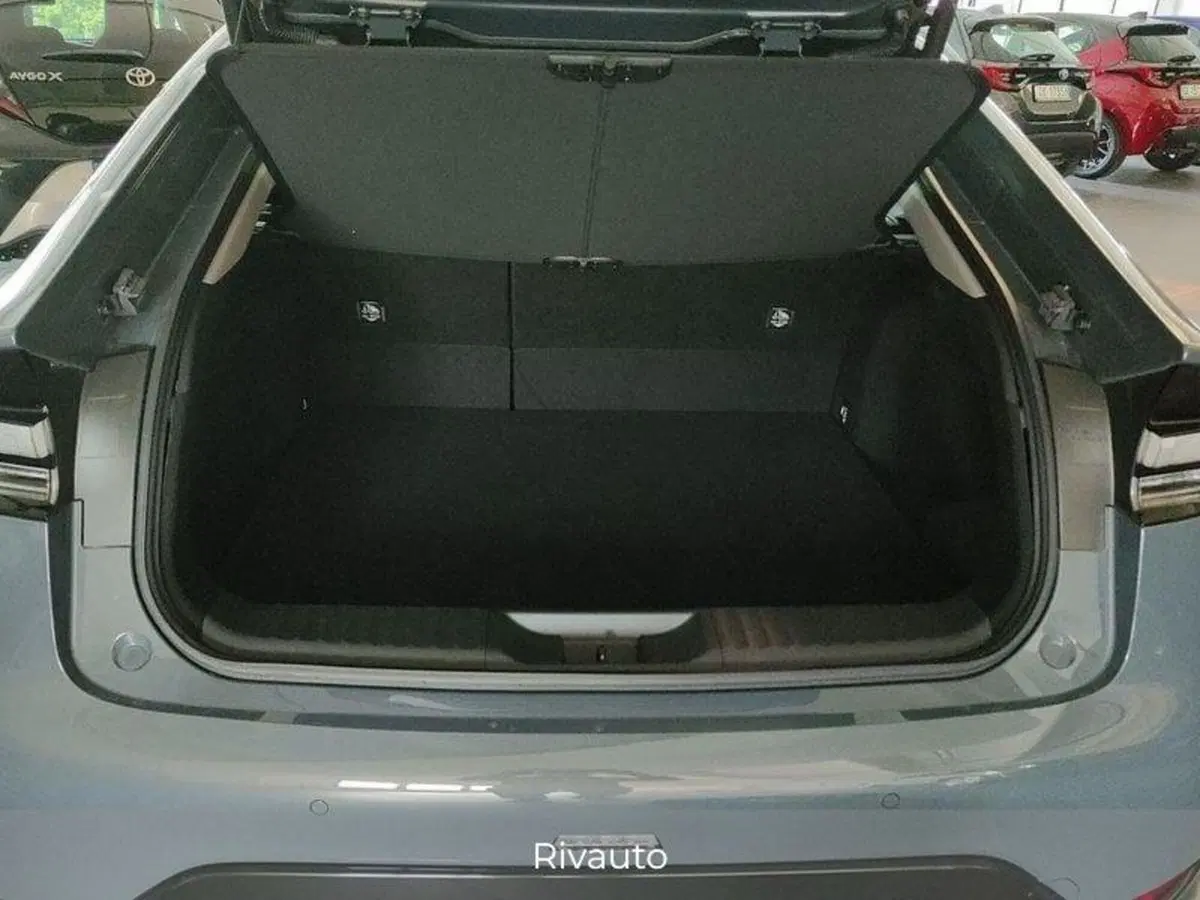 Toyota Prius usata a Como (6)
