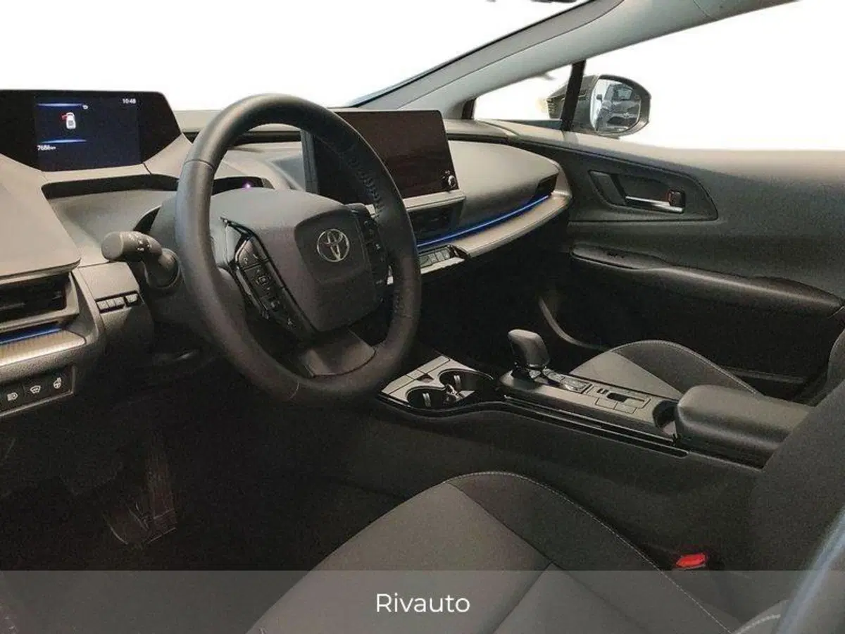Toyota Prius usata a Como (7)