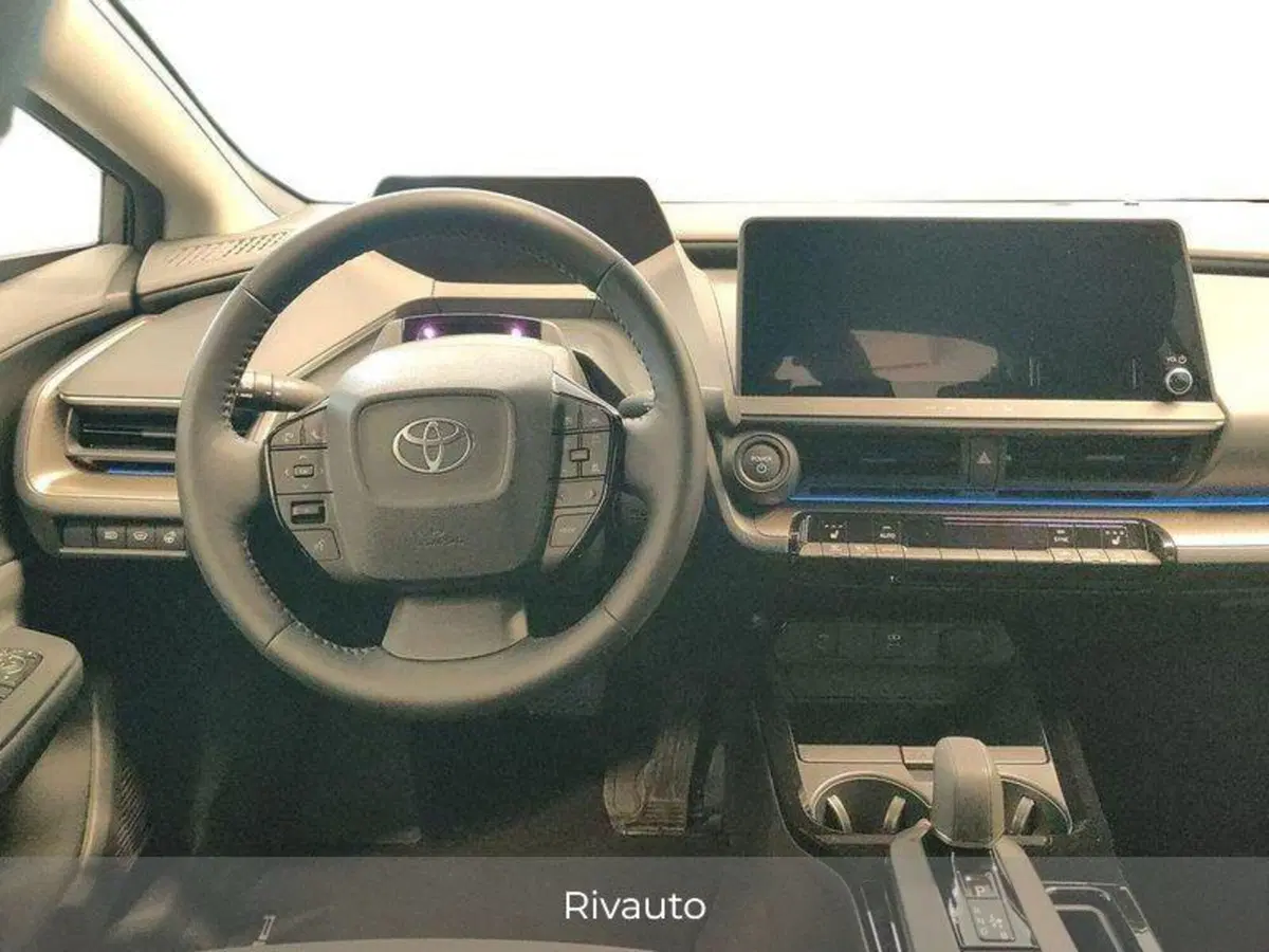 Toyota Prius usata a Como (8)