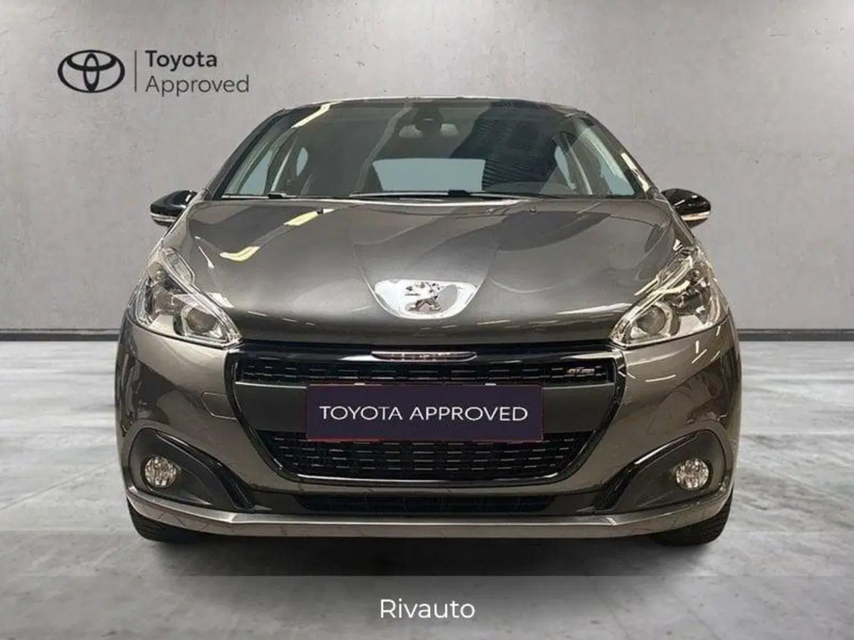 Peugeot 208 usata a Como (12)
